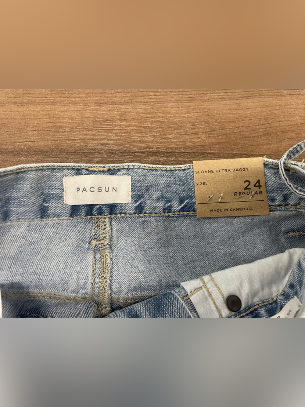NWT PacSun Women’s Light Wash Wide Leg Jeans with Side Lace-Up Detail size 24 - Picture 4 of 9